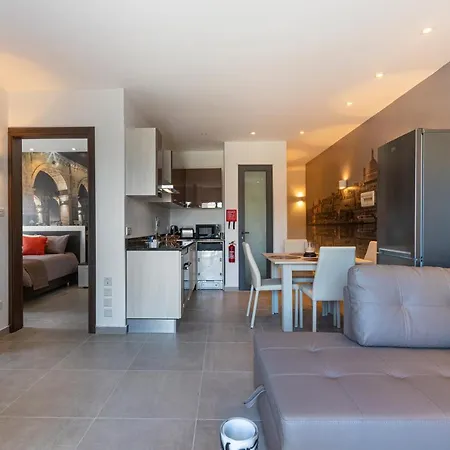 High-end With Comfy Bed & Super Wifi By 360 Estates *