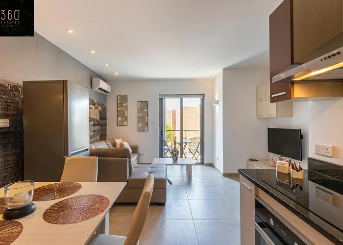 High-end With Comfy Bed & Super Wifi By 360 Estates Apartment San Gwann