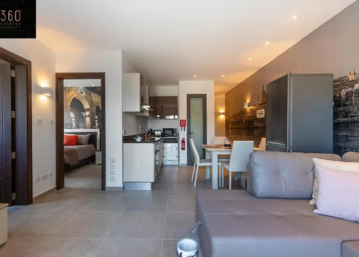 High-end With Comfy Bed & Super Wifi By 360 Estates *